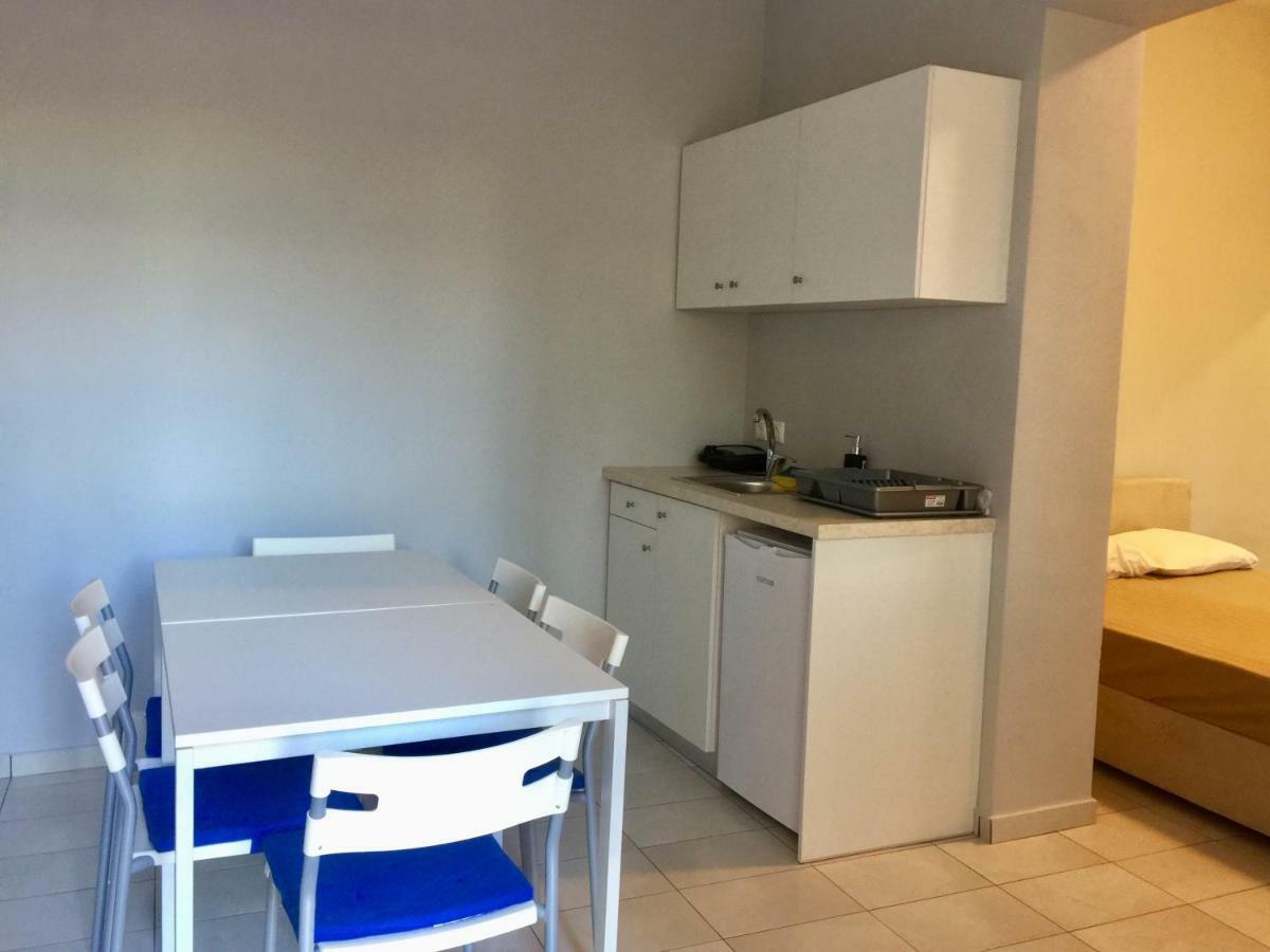 Holodek Apartments Sygrou Parking Афины Экстерьер фото